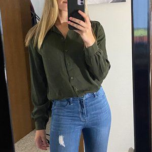 Green button down